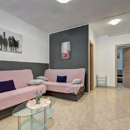 Apartment Kajfes A5 - One Bedroom With Terrace