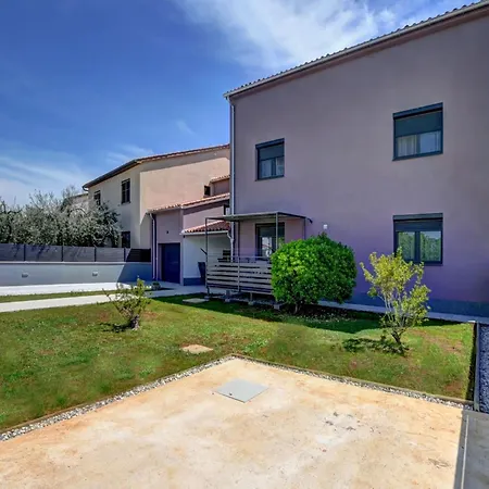 Apartment Kajfes A5 - One Bedroom With Terrace Valbandon